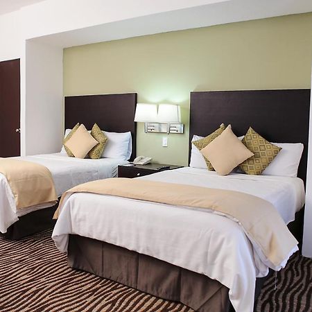 Quality Inn Nuevo Laredo Exterior foto