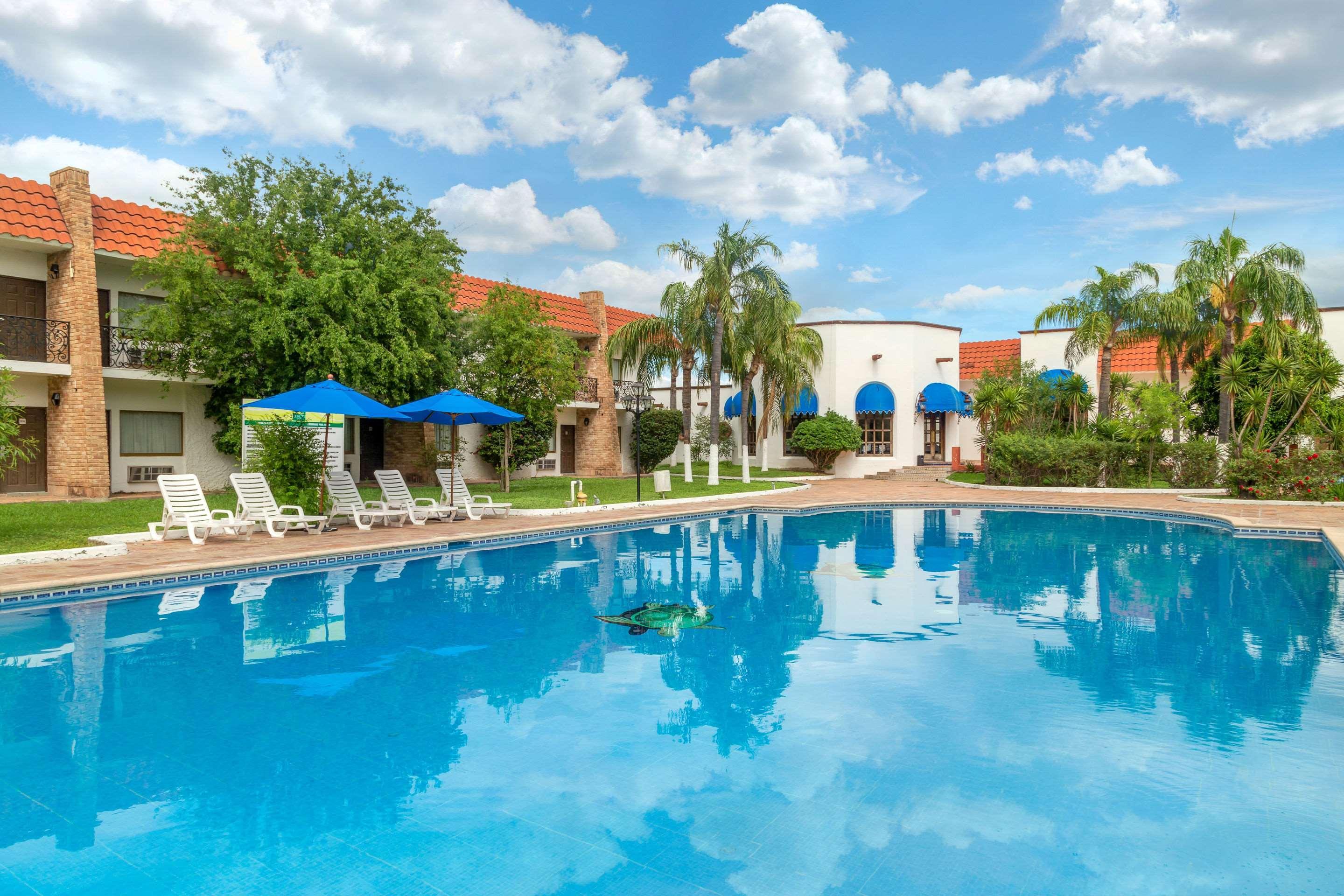 Quality Inn Nuevo Laredo Exterior foto